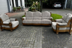 A-wunderschöne-Eichengestellgarnitur-Nacher-Foto