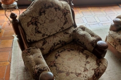 A-wunderschöne-Eichengestellgarnitur-Vorher-Foto1